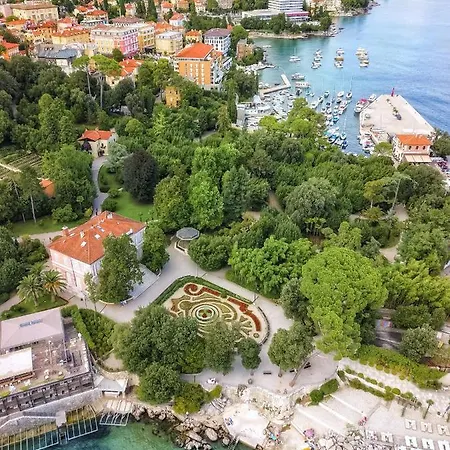 Olive Opatija